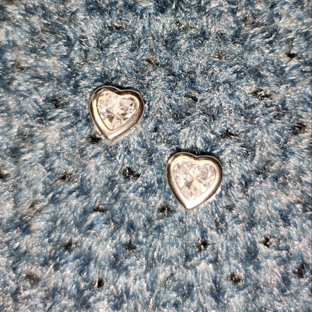 NEW Heart Gem Stud Rhinestone Earrings Valentine's Day Anniversary